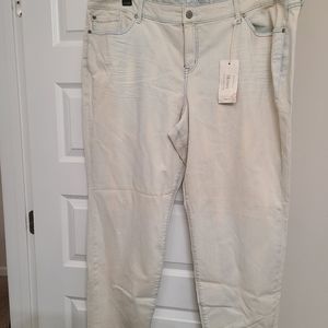 Torrid skinny jeans size 28